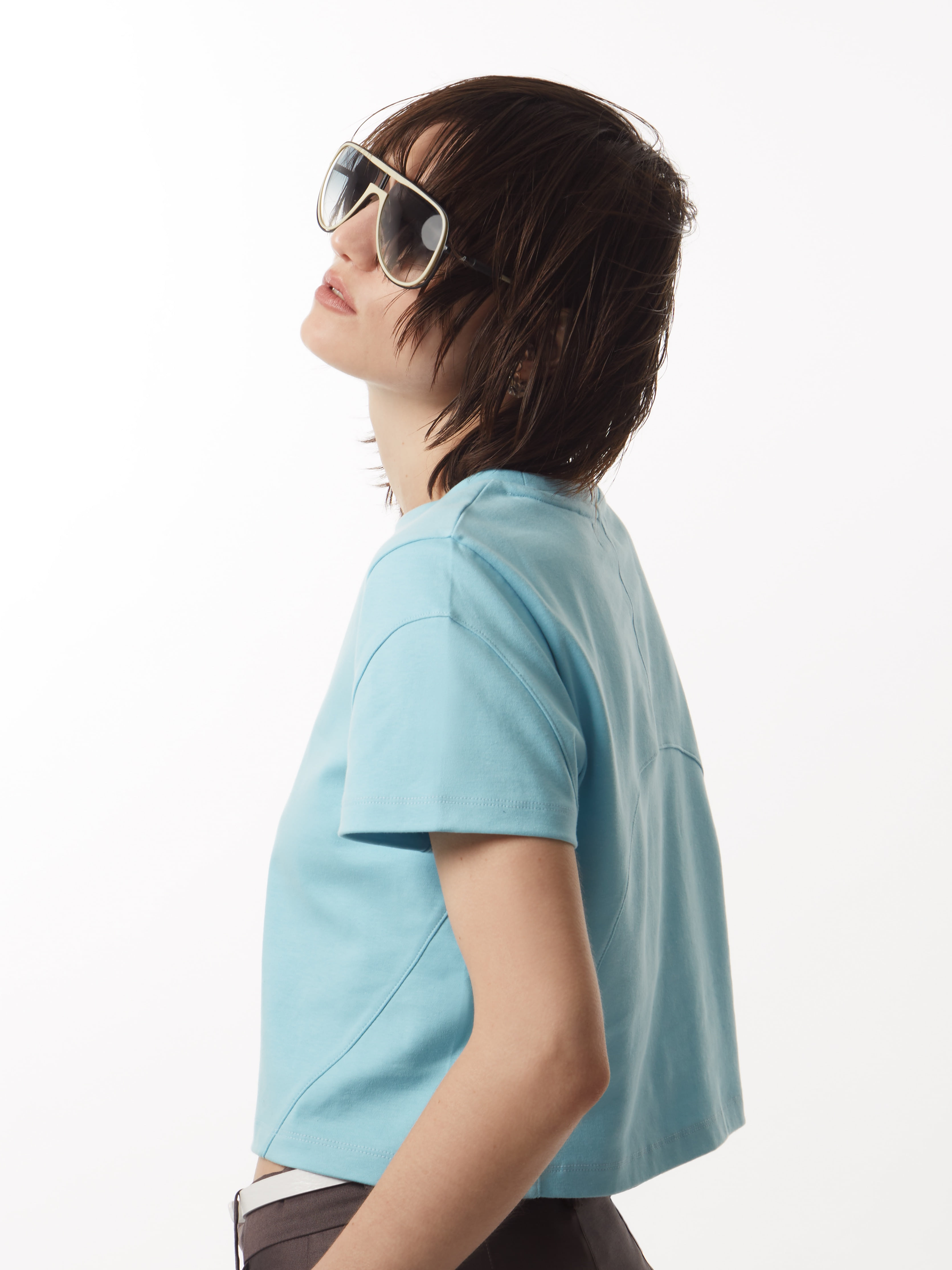 CROPPED T-SHIRT(BABY BLUE)